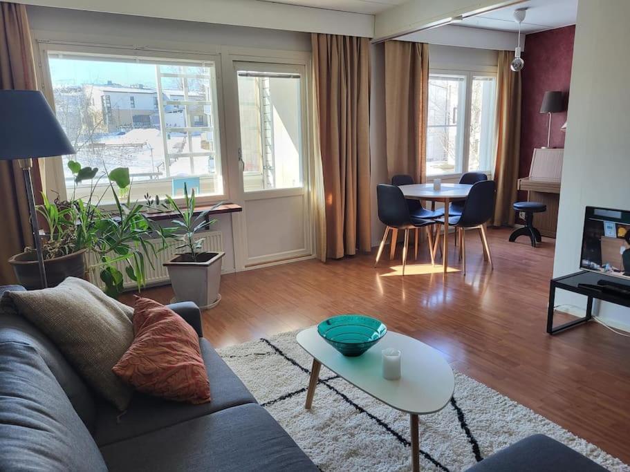 Cosy Two Rooms Apartment In Helsingfors Exteriör bild